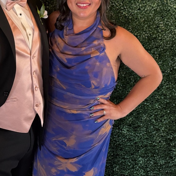 Zara Blue and Gold Halter Maxi Dress - Picture 7 of 7